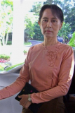 Birmanie : Aung San Suu Kyi a rencontré un représentant de la junte