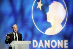 Danone : objectifs de résultats confirmés pour 2007 