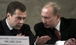 Russie : Dmitri Medvedev intronisé président
