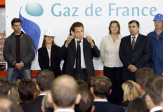 GDF Suez : Sarkozy défend la fusion devant des salariés de GDF